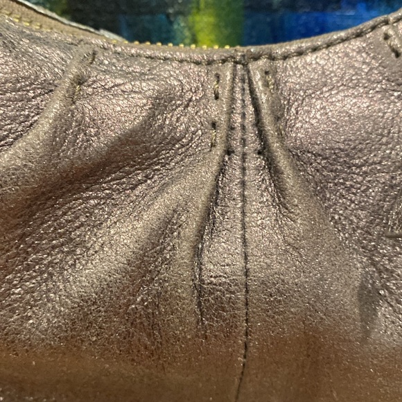 Charles David metallic leather hobo bag with braided strap - Picture 4 of 8